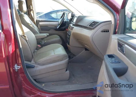 2012 Volkswagen Routan Se z USA, uszkodzony, nr VIN 2C4RVABG1CR390870